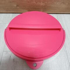 折りたためるバケツの画像