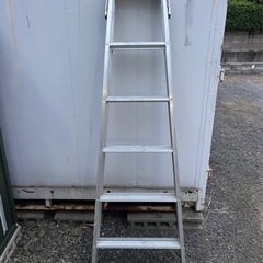 脚立