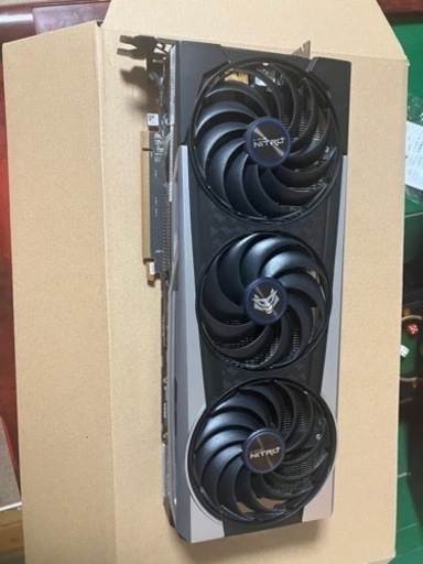 SAPHIRE グラボ　NITRO＋　AMD RADEON RX6800