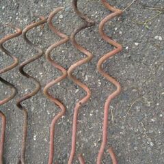 ラセン杭　１６本の画像