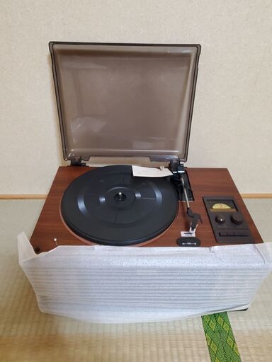 レコードプレーヤー(新品)