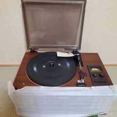 レコードプレーヤー(新品)