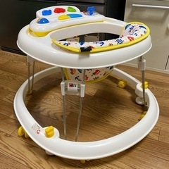 子供用品 ベビー用品 歩行器の画像