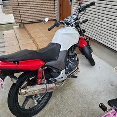 ☆ホンダ　CBF125 低走行　社外マフラー交換済み　不動車　☆