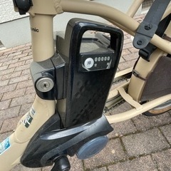 自転車 電動アシスト自転車の画像