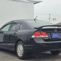 【ローン審査通過率95％！ローンお任せください！】ホンダ　シビック　ハイブリットの画像