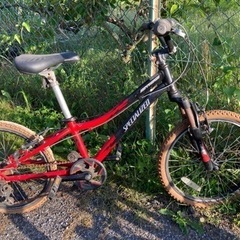 自転車 クロスバイクの画像