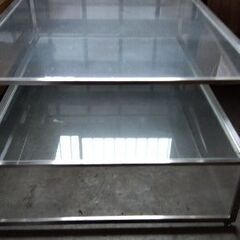 ガラスショーケースの画像