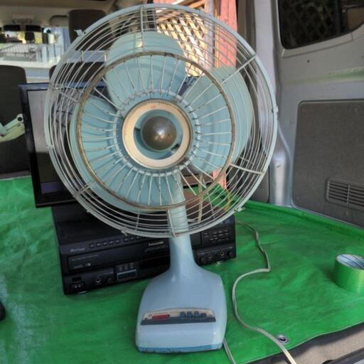 ②レトロ　扇風機