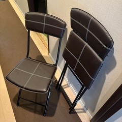 折りたたみチェアー2脚セットの画像