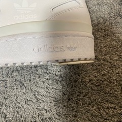 
adidas フォーラムロー30cmの画像