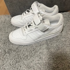 
adidas フォーラムロー30cmの画像