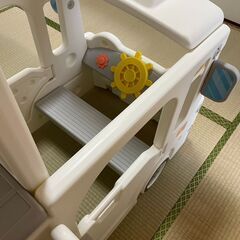 【5/22AM引取限定】子供用バス滑り台の画像