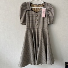 半そでワンピース