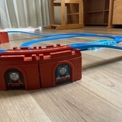 【値下げしました】プラレールトーマス　くみかえアクションレールセットの画像