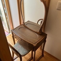決まりました
家具 ドレッサー