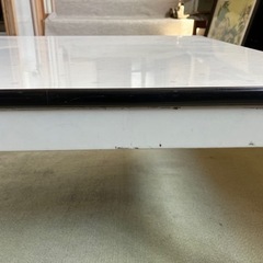 【終了】【0円】正方形テーブルの画像
