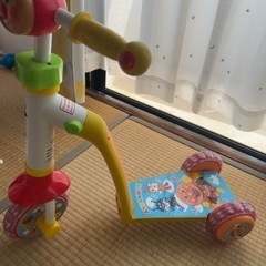 アンパンマン乗り物 お値下げ不可の画像