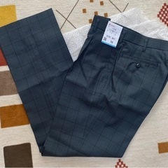 寝屋川市第3中学校制服、体操服、一式の画像