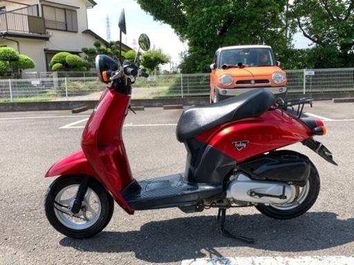 神奈川県藤沢市発。ホンダ　トゥデイAF61。整備済みの4ストで低燃費車です。不具合無くセル、キック共に1発始動します。 神奈川県藤沢市発。ホンダトゥデイAF61、4スト赤新品外装、整備済み
