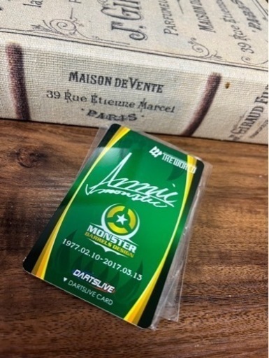 DARTSLIVEカード アニーモデル