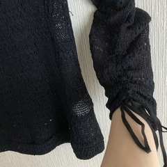 KLEINの長袖　ニット　Mの画像