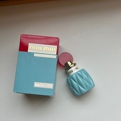香水　miumiu