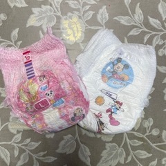 子供用品 ベビー用品 おむつ5枚、トイレ用品の画像