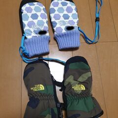 THE NORTH FACE ザ・ノース・フェイス 幼児用手袋 2つ