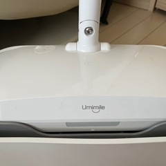 本日引取り希望⭐︎【再投稿！】力要らずで！フローリングがピカピカ✨になりツヤが出る！【状態良し！/替モップ10枚付】Umimileスプレーモップ 拭き掃除 回転 モップ フロアモップ 水 床掃除 モップ 水拭き360ml 大容量 乾湿両用　おまけ付き🛍️です🎀の画像