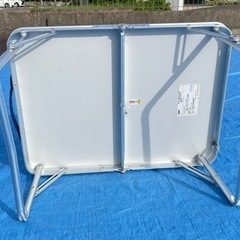 キャンプ用品　コールマン coleman ミニテーブル 2個セット インディゴ キャンプマップの画像