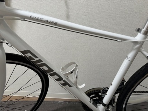 GIANT Escape R3 2022年モデル Sサイズ
