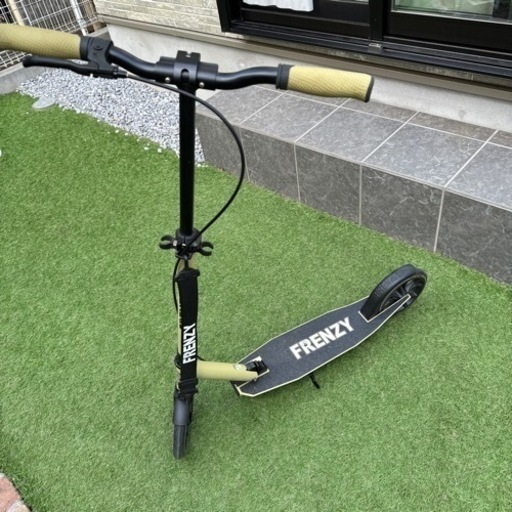 FRENZYフレンジー 　コヨーテ　
キックボード