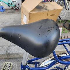 子ども用自転車　２０インチ　自動ライト　カゴ　付き　青　配達可能 の画像