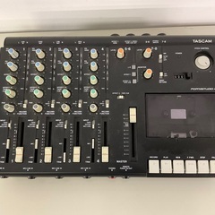 音響ミキサー　音響機材　TASCAM