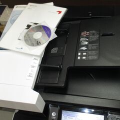 R069 Kyocera 京セラモノクロ複合機カウンター少!! TASKalfa2520i 2020年製 Used・美品の画像
