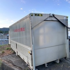 物置　車庫　コンテナ　倉庫　ガレージ