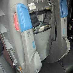【美品】コンビ 新生児対応チャイルドシート ミニマグランデ ブラウンエスプレッソの画像