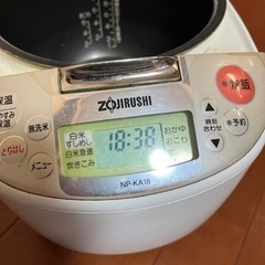 ‪☆現在値引き中！‪☆【炊飯ジャー】ZOJIRUSHI／NP-KA18型の画像