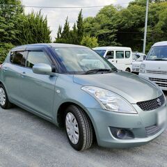新価格！後期のスイフトも格好良いですねー。キレイで車検残1年半以...