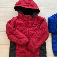 古着　キッズ男の子用　中綿アウター　130サイズ　2着セットの画像