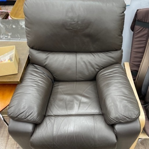 メーカー不明　電動リクライニングチェア