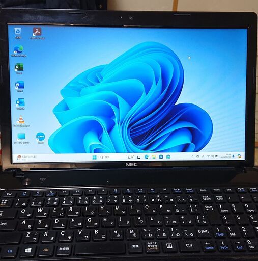 （お話し中）NECノートパソコン、Windows11Pro, SSD256GB,メモリー８GB、Microsoftoffice2019 and Business WiFi WEBカメラ