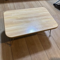 折りたたみミニテーブル