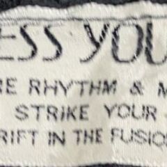 DRESS YOU UP グラフィックパーカーの画像