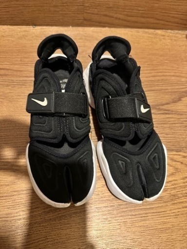 NIKE サンダル
