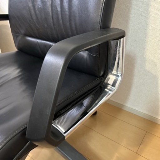 15万円！コクヨ マネージメントチェア オフィスチェア　役員椅子　CR-G300