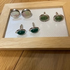 カフスボタン
