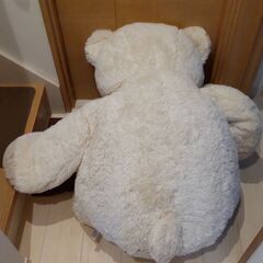 ☆COSTCO(コストコ)☆クマぬいぐるみ☆テディベア☆約135cm☆色:クリーム(もしくはベージュ)☆タグ付き☆中古美品☆プレゼントに☆の画像