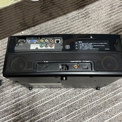 EPSON DVD スピーカー内蔵プロジェクター の画像